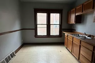 2222 W Finn Pl, Milwaukee, WI 53206 - Photo 9
