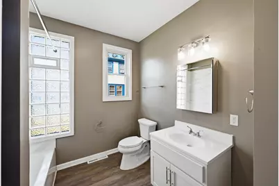 2618 N 24th Pl, Milwaukee, WI 53206 - Photo 13