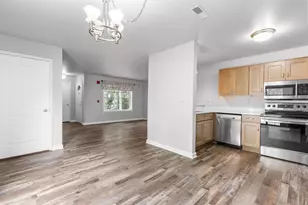 N80W12900 Fond du Lac Ave, Menomonee Falls, WI 53051 - Photo 5