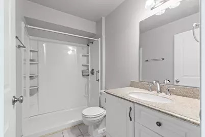 N80W12900  Fond Du Lac Ave #5, Menomonee Falls, WI 53051 - Photo 15