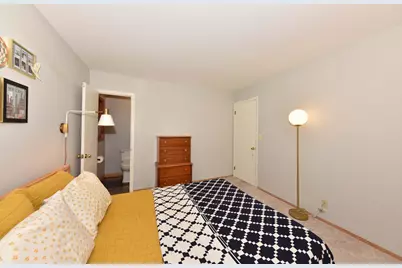 5405 N Shasta Dr, Glendale, WI 53209 - Photo 15