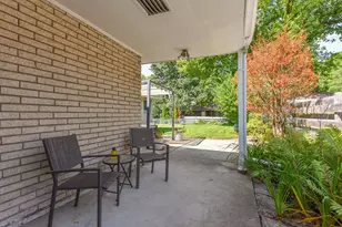 5405 N Shasta Dr, Glendale, WI 53209 - Photo 25