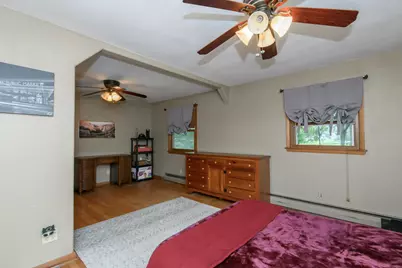W276N1606  Spring Creek Dr, Pewaukee, WI 53072 - Photo 23