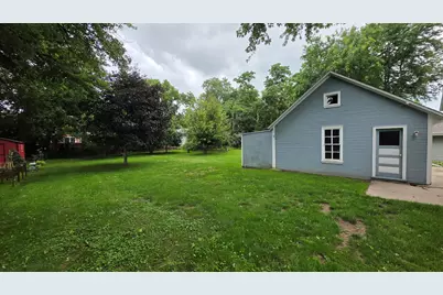29 S Locust St, Oconomowoc, WI 53066 - Photo 3