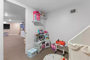 2104 Garland Ave, Waukesha, WI 53188 - Photo 27
