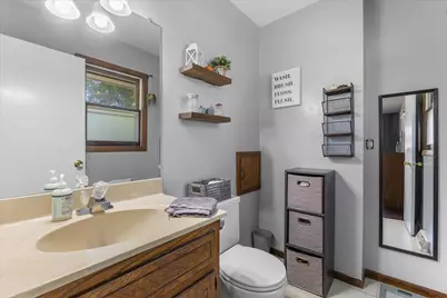 2104  Garland Ave, Waukesha, WI 53188 - Photo 21