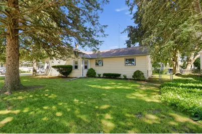 2515  Dombrowski Blvd, Racine, WI 53405 - Photo 21
