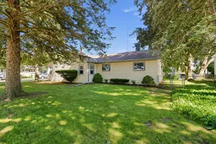 2515 Dombrowski Blvd, Racine, WI 53405 - Photo 21