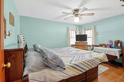 2515  Dombrowski Blvd, Racine, WI 53405 - Photo 11