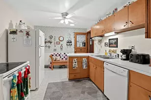 2515 Dombrowski Blvd, Racine, WI 53405 - Photo 7