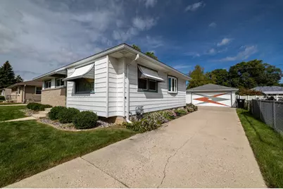 3828 E Van Eimeren Ave, Cudahy, WI 53110 - Photo 5