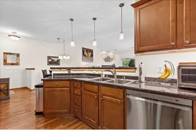 230  Hilldale Dr #1311, Hartford, WI 53027 - Photo 9