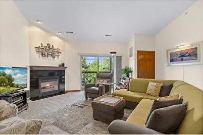 230  Hilldale Dr #1311, Hartford, WI 53027 - Photo 11