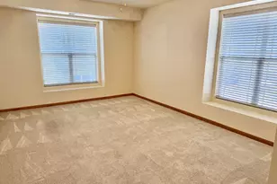 230 Hilldale Dr, Hartford, WI 53027 - Photo 19