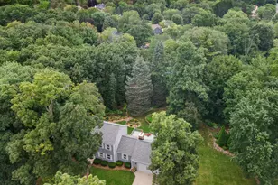 S38W27845 Merriwood Ct, Waukesha, WI 53189 - Photo 51