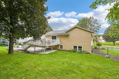 2530  University Dr, Waukesha, WI 53188 - Photo 29