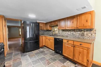 8413  Fox River Rd, Racine, WI 53185 - Photo 5