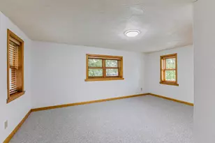 8413 Fox River Rd, Racine, WI 53185 - Photo 11
