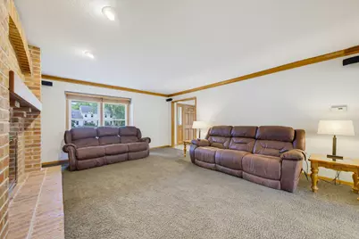 149  Hickory Dr, Delafield, WI 53018 - Photo 33