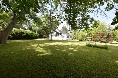 1919  Newman Rd, Racine, WI 53406 - Photo 37