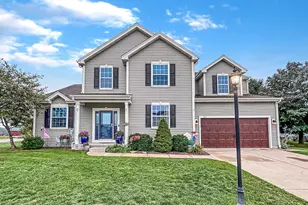 1631 Arthur's Pass, Oconomowoc, WI 53066 - Photo 1