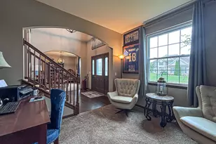 1631 Arthur's Pass, Oconomowoc, WI 53066 - Photo 7