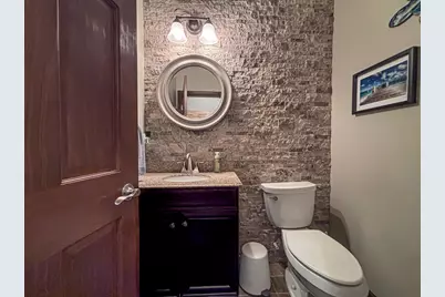 1631  Arthurs Pass, Oconomowoc, WI 53066 - Photo 27