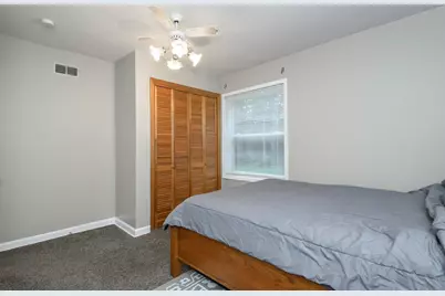 3260 S 124th St, West Allis, WI 53227 - Photo 23