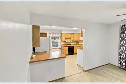 10931 W Kaul Ave, Milwaukee, WI 53225 - Photo 13