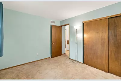 10931 W Kaul Ave, Milwaukee, WI 53225 - Photo 29