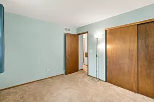 10931 W Kaul Ave, Milwaukee, WI 53225 - Photo 29