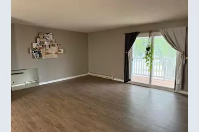 9600 W Beloit Rd #5, Milwaukee, WI 53227 - Photo 3