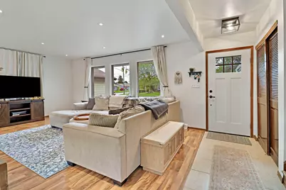 6010  68th St, Kenosha, WI 53142 - Photo 3
