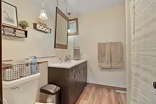 6010 68th St, Kenosha, WI 53142 - Photo 13