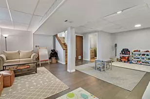 6010 68th St, Kenosha, WI 53142 - Photo 19