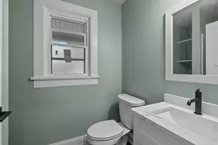 11507 W Church St, Franklin, WI 53132 - Photo 23