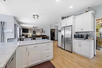 2127  Willow Pond Way, Port Washington, WI 53024 - Photo 5