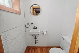 2854 N Murray Ave, Milwaukee, WI 53211 - Photo 33