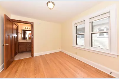 2625 N 69th St #2625A, Wauwatosa, WI 53213 - Photo 17