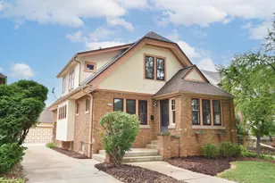 2625 N 69th St, Wauwatosa, WI 53213 - Photo 1
