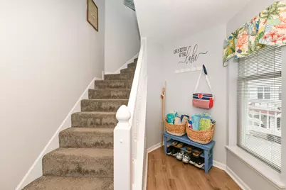 2226  Landings Ln, Delavan, WI 53115 - Photo 3