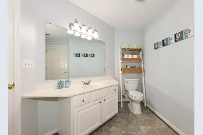 2226  Landings Ln, Delavan, WI 53115 - Photo 21