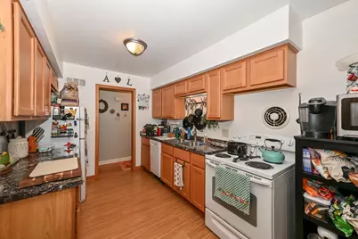 4339 N Sheffield Ave #4341, Shorewood, WI 53211 - Photo 7