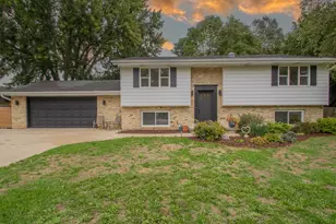 513 Mary Knoll Ln, Watertown, WI 53098 - Photo 1