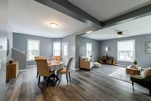 1721 St Clair St, Racine, WI 53402 - Photo 3