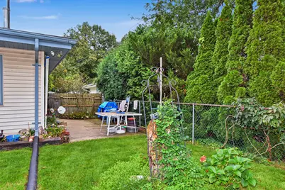 3700  Spruce St, Racine, WI 53403 - Photo 31
