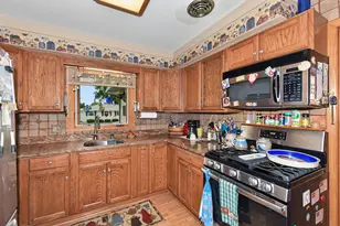 3700 Spruce St, Racine, WI 53403 - Photo 9