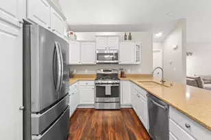 N50W25074 William Dr, Sussex, WI 53072 - Photo 21