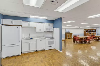 3942 N Oakland Ave #135, Shorewood, WI 53211 - Photo 17