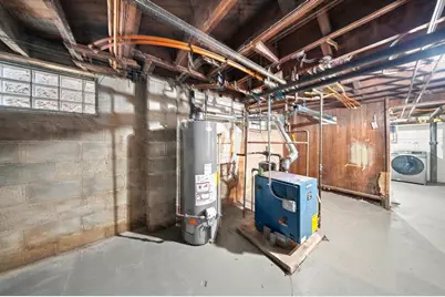 4169 N 14th St, Milwaukee, WI 53209 - Photo 33